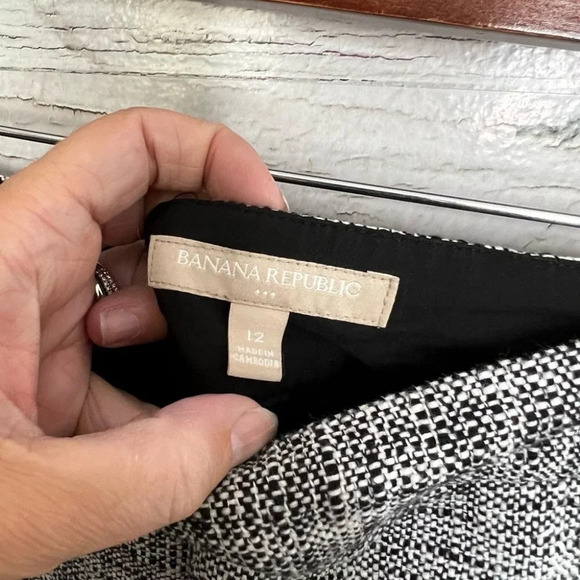 Banana republic gray mini skirt size 12 - Picture 4 of 6